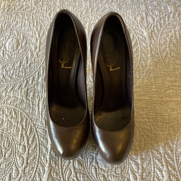 YSL Tribtoo Leather Platform Pumps - Picture 12 of 14